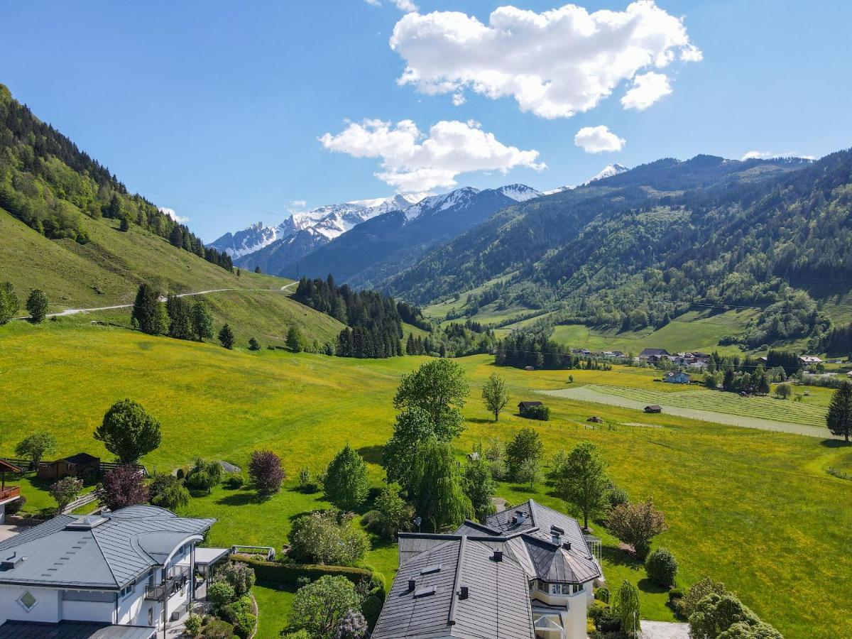 Panorama Apartments Bruck By All In One Apartments フッシュ・アン・デア・グロースグロックナーシュトラーセ エクステリア 写真