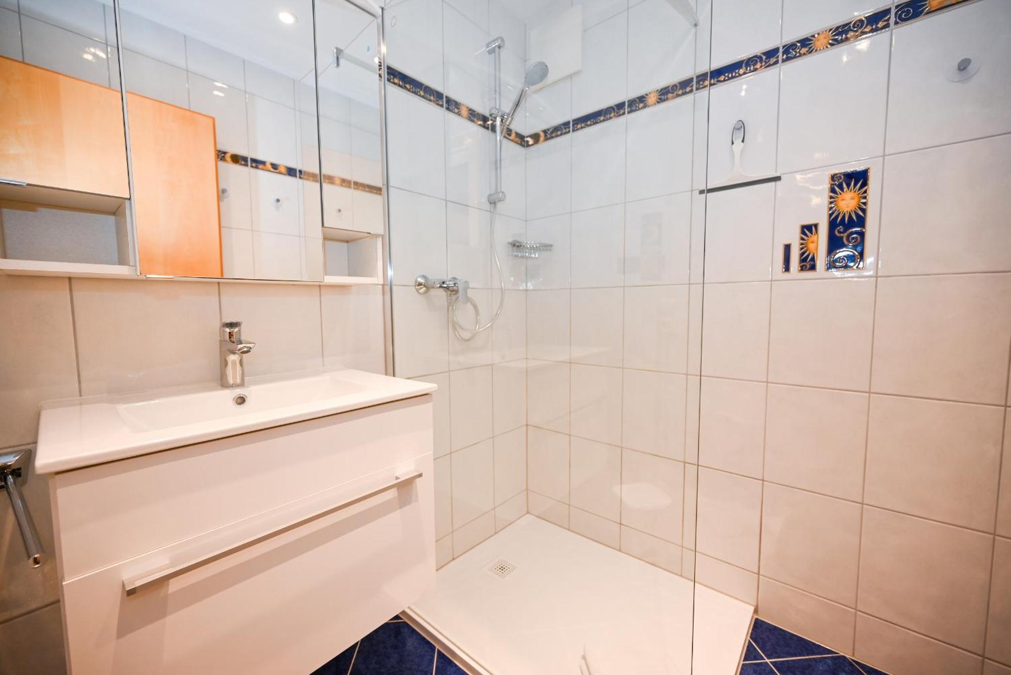 Panorama Apartments Bruck By All In One Apartments フッシュ・アン・デア・グロースグロックナーシュトラーセ エクステリア 写真